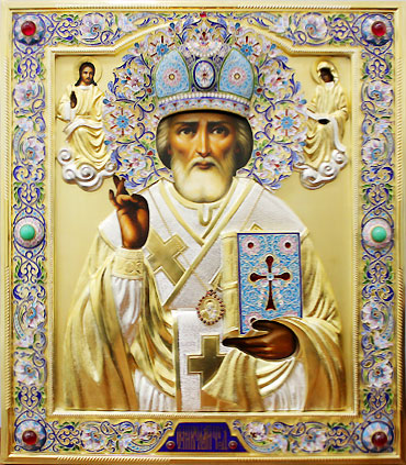 оклад иконы в эмали Св. Николай, чеканка, филигрань, серебро, позолота